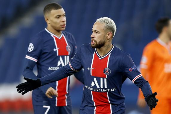 Al Khelaifi quiere renovar los contratos de Mbappé y Neymar Jr.