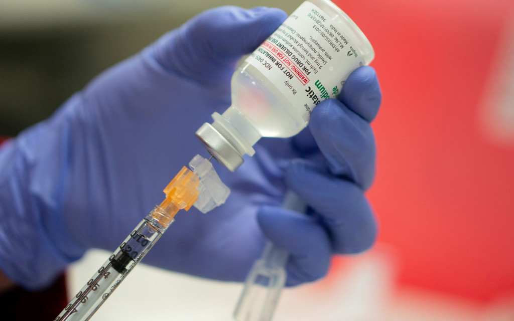 Anticipa EU que su campaña de vacunación podría comenzar la semana próxima