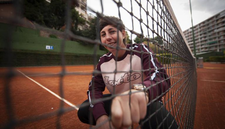 Carla Suárez, en una de las pistas del Club de Tenis Barcino, en diciembre.