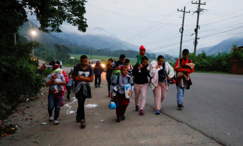 El Salvador implementa acuerdo de cooperación de asilo con EU