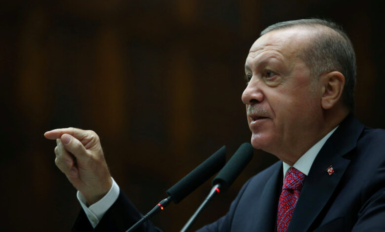 Erdogan desea que Francia ‘se deshaga’ de Macron ‘lo antes posible’