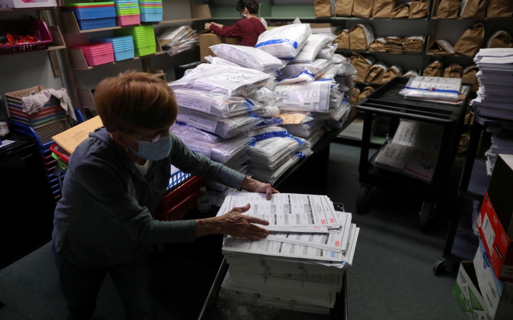 Fiscal de Texas impugna ante el Supremo los resultados electorales en cuatro estados de EU