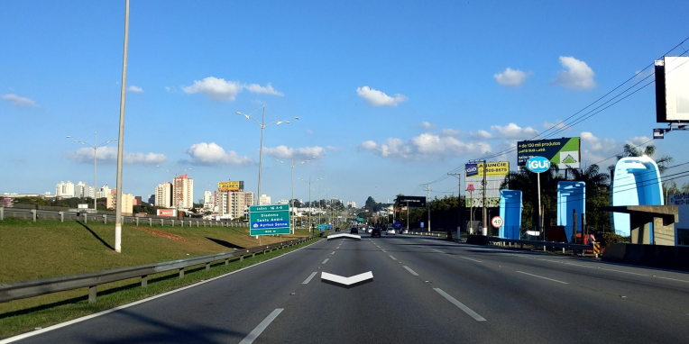 Google ahora permite que cualquiera contribuya a Street View usando AR y una aplicación