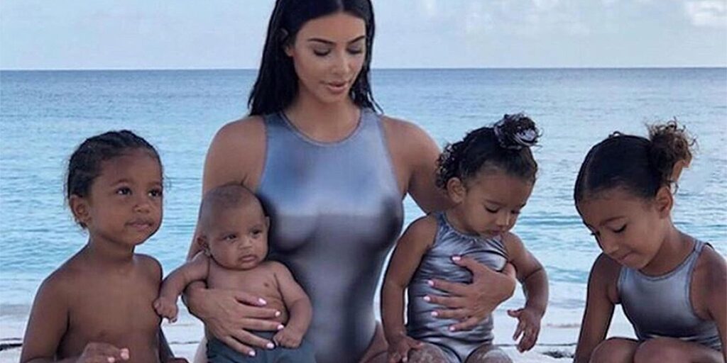 KUWTK: Kim comparte fotos con Son Saint en su quinto cumpleaños y revela un ritual secreto
