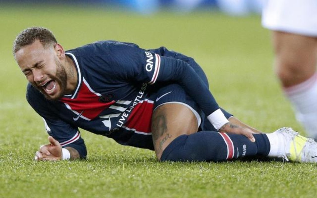 “Podría ser peor, pero una vez más Dios me libró de algo serio”: Neymar | Video