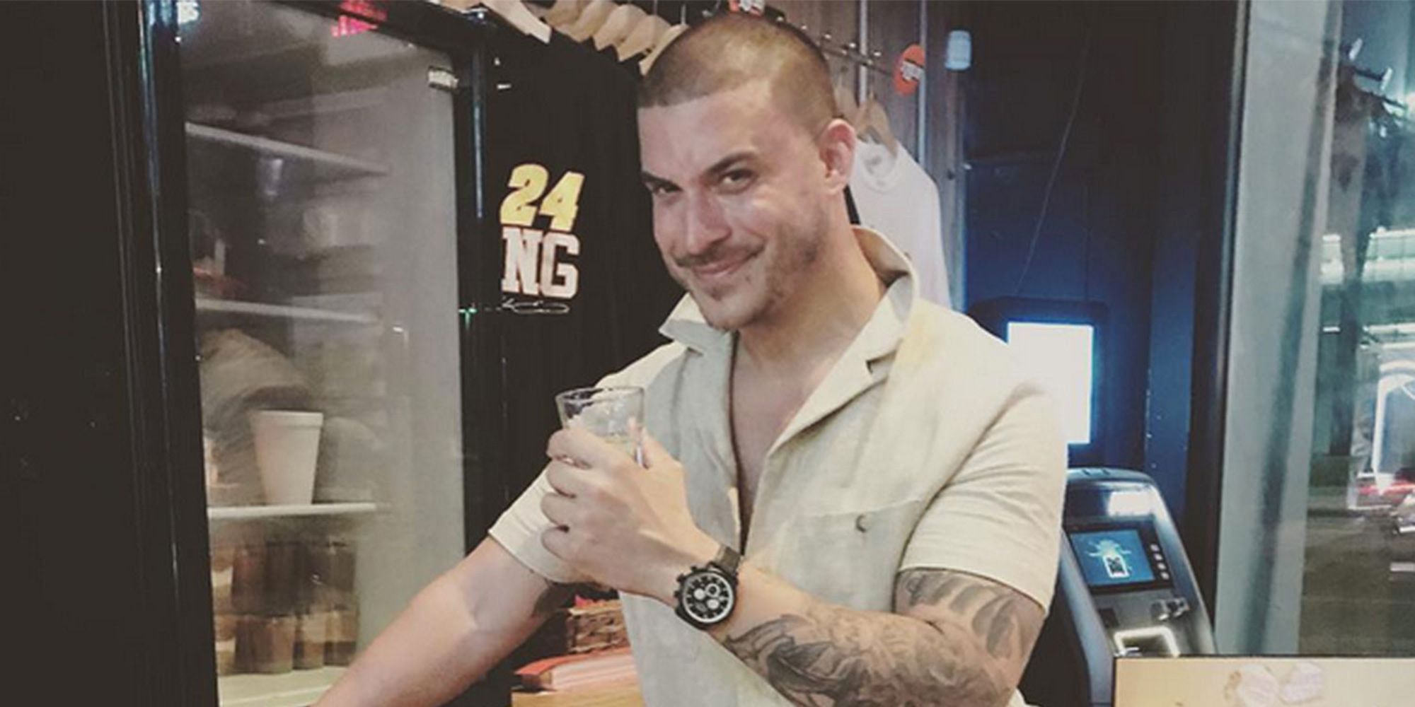 Reglas de Vanderpump: Jax Taylor despedido de Bravo Show | Screen Rant