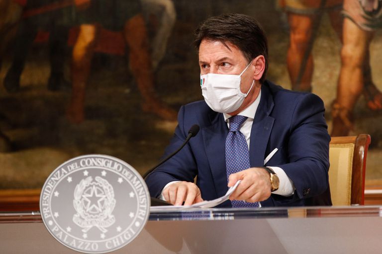 El primer ministro italiano, Giuseppe Conte, el jueves en una rueda de prensa en Roma.
