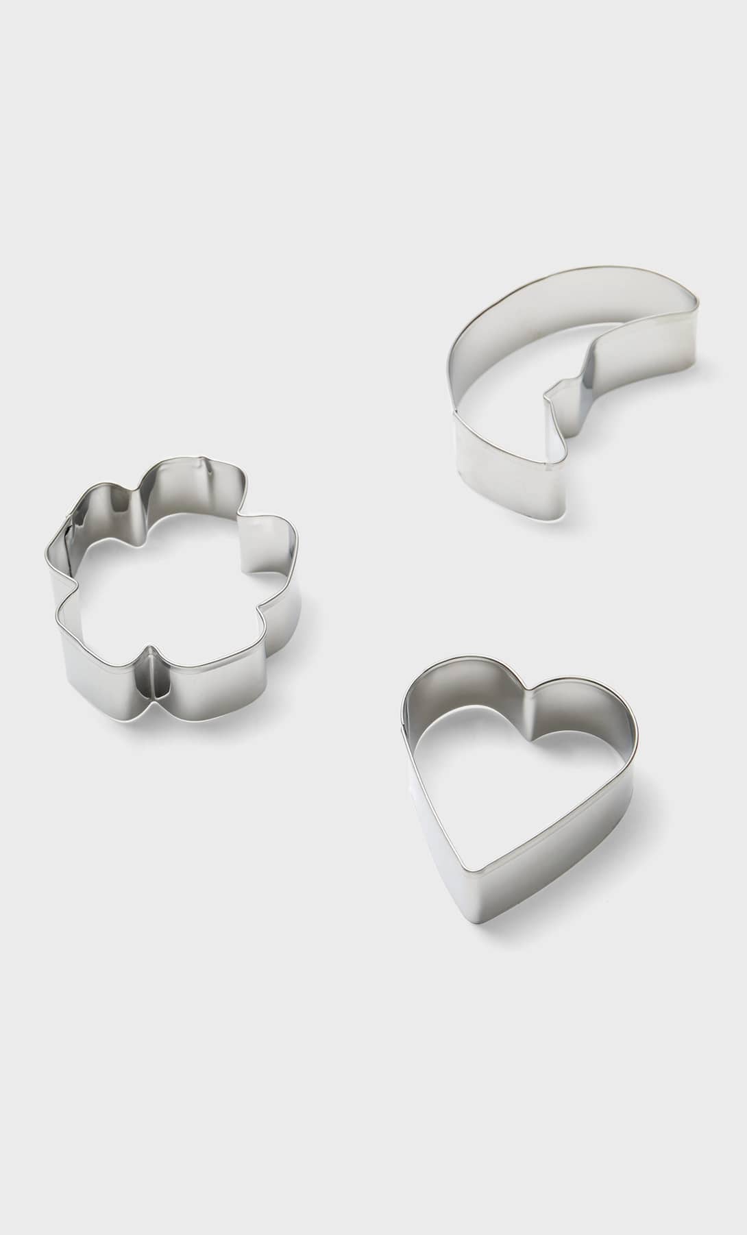 Stradivarius tiene el regalo perfecto para cocinillas un kit repostero de 12,99 euros