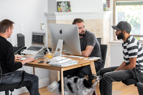 Substack adquiere equipo de la startup de consultoría comunitaria People & Company