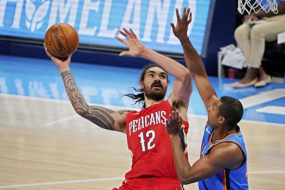 Steven Adams firmó un buen partido ante su ex equipo