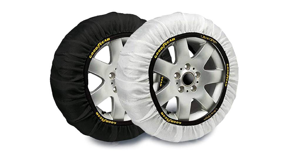 Equipa tu coche para la nieve y el hielo con este ‘kit’ básico