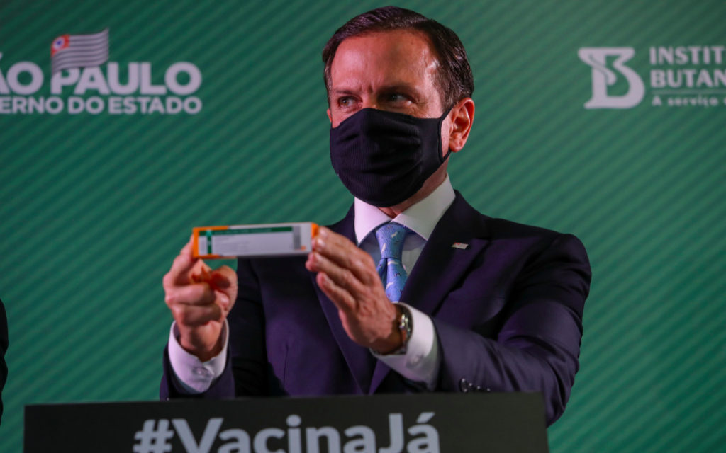 Investigadores de Brasil reportan decepcionante eficacia de 50.4% de vacuna Sinovac de China