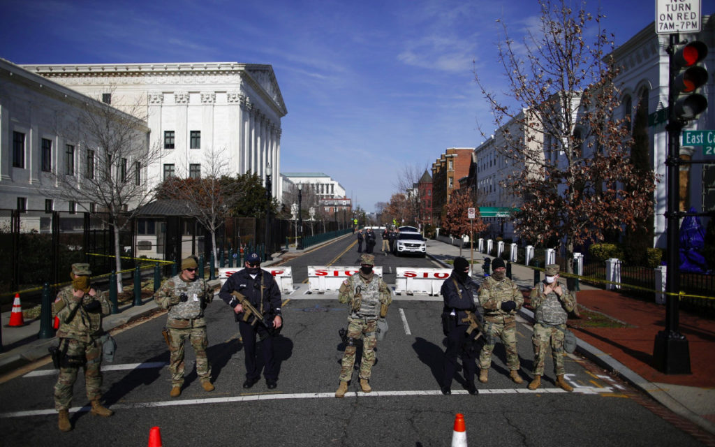 Tensión y despliegue de fuerzas de seguridad en EU; temen protestas violentas
