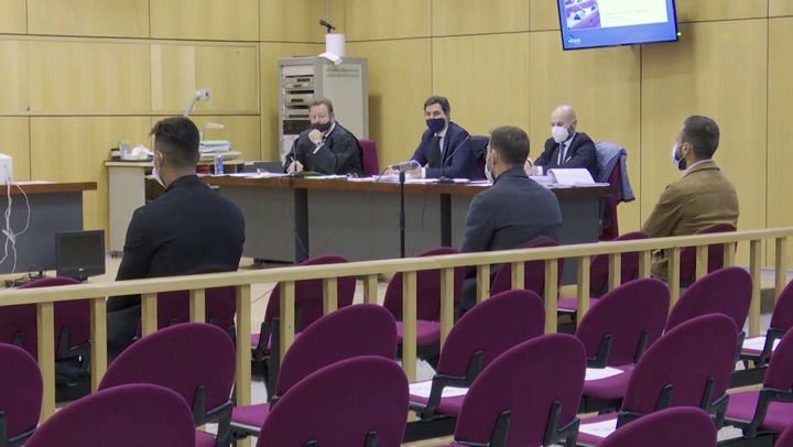 Enrich y Luna reconocieron haber grabado el vídeo sexual sin consentimiento, durante el juicio Enrich y Luna reconocieron haber grabado el vídeo sexual sin consentimiento, durante el juicio