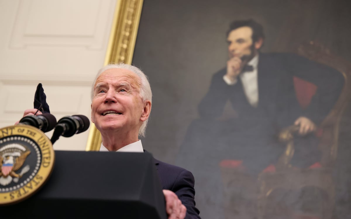 Personas que viajen a EU deberán presentar prueba negativa a Covid-19 y hacer cuarentena