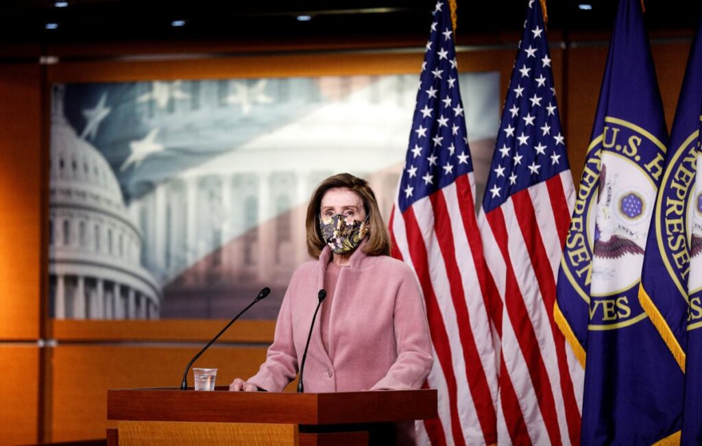 Pelosi afirma que varios congresistas estadounidenses ‘ayudaron’ a los asaltantes del Capitolio