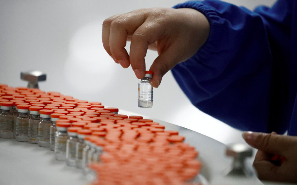 Irán exhorta a Biden a levantar sanciones que obstaculizan lucha contra el Covid-19