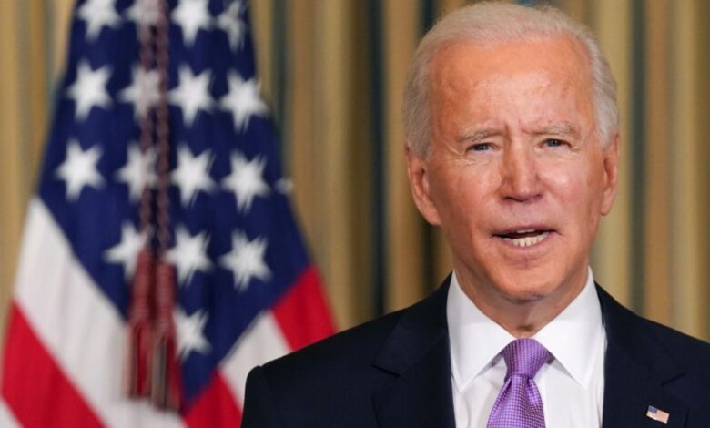 Putin y Biden hablan por teléfono tras acuerdo para extender tratado de control de armamento