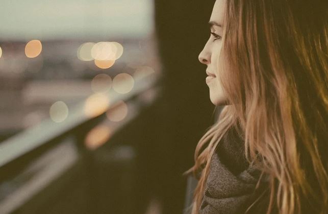 ¿Indecisa? descubre por qué te cuesta tanto tomar decisiones y cómo hacerlo