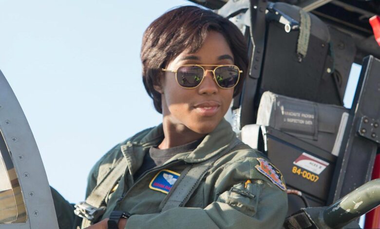 La película Matilda de Netflix presenta a la Capitana Marvel Star como Miss Honey