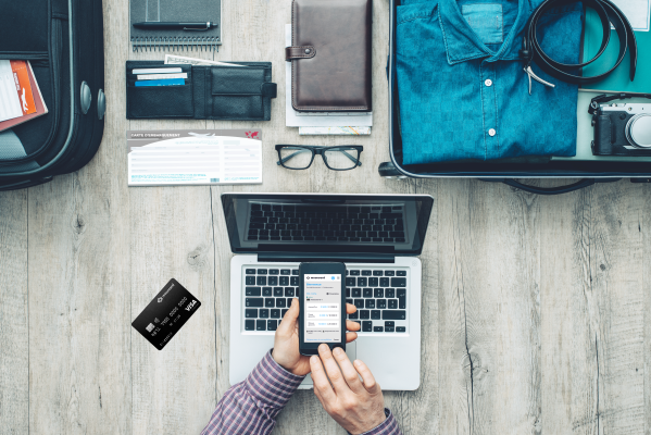 La startup de tarjetas corporativas Mooncard desafía a American Express en Francia con millas