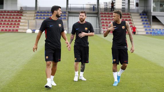 Entrenamiento en la Ciudad Deportiva del Barcelona.