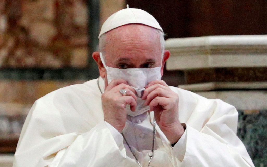 Papa Francisco recibe vacuna anti-Covid de Pfizer-BioNTech