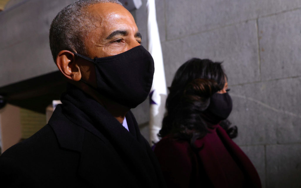 ‘La guerra, a veces, es necesaria’, asegura Obama en una charla sobre democracia y el futuro de EU | Video