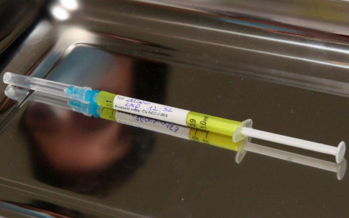 China rechaza acusaciones sobre ataque informático a fabricante de vacunas de India