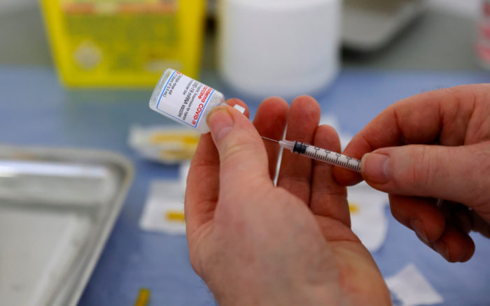Urgen a renunciar a patentes de vacunas anti-Covid en beneficio de países pobres