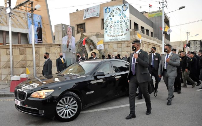 “No más violencia, extremismos, facciones e intolerancias”: Papa Francisco en Irak