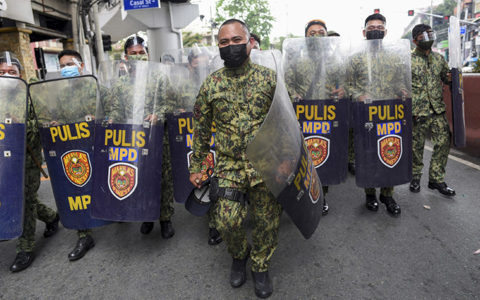 La policía filipina mata ‘por error’ a un alcalde y a dos guardaespaldas en un enfrentamiento