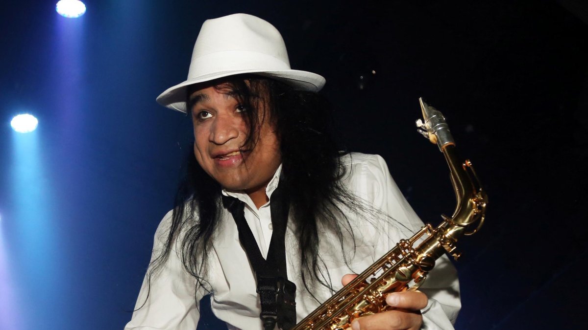 Muere integrante del grupo La Maldita Vecindad de COVID-19