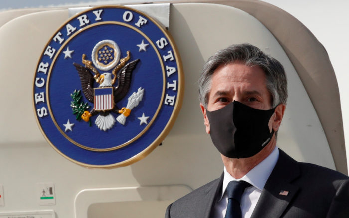 Secretario de Estado de EU denuncia ‘agresividad de China’ durante gira por Asia