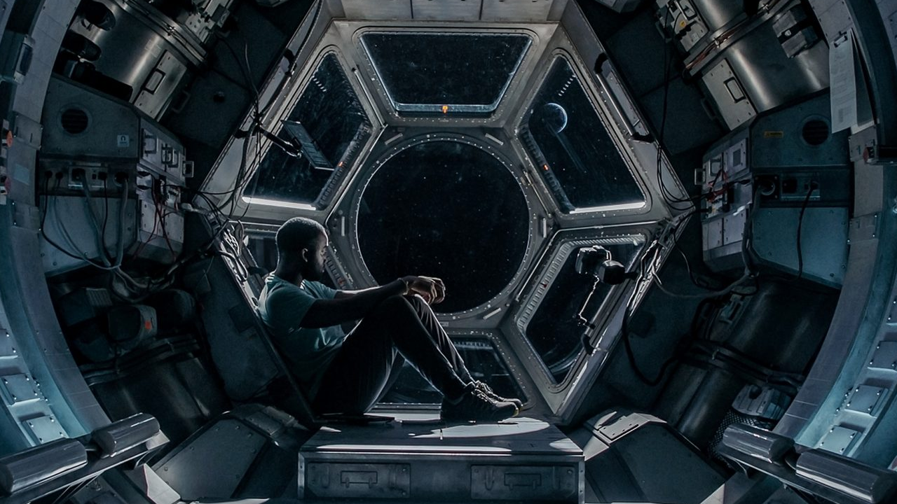 El thriller de ciencia ficción STOWAWAY llegará a Netflix en abril de 2021 Shamier Anderson