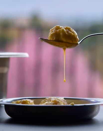 Las croquetas bañadas en huevo.