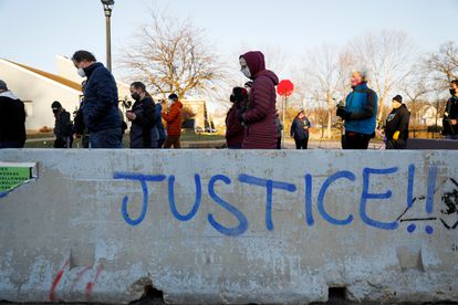 Marcha en protesta por el asesinato de George Floyd, en Minneapolis.