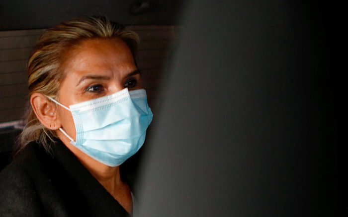 Arrestan a Jeanine Añez y se reactivan tensiones políticas en Bolivia | Video