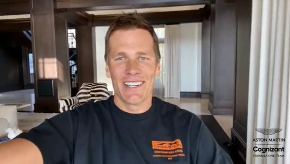 Tom Brady, en la presentación del nuevo Aston Martin AMR21