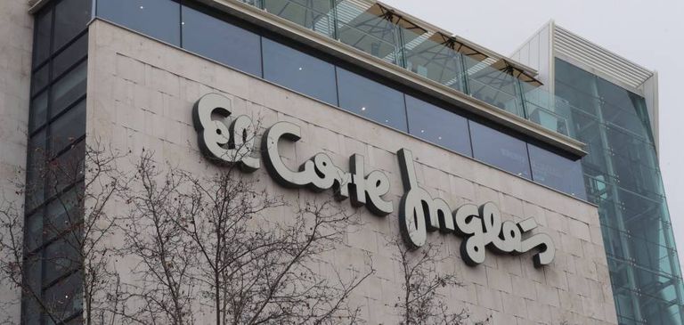 Fachada de El Corte Inglés de la calle de Serrano, en Madrid.