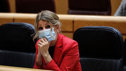 La ministra de Trabajo y Economía Social, Yolanda Díaz, durante una sesión de control al Gobierno en el Senado, el 20 de octubre de 2020.