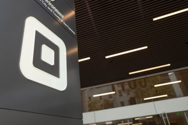 El brazo bancario de Square se lanza como fintech apunta a 'operar más ágilmente'