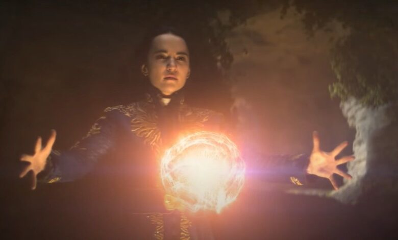 El tráiler de Shadow & Bone revela el mejor vistazo al poder de Alina para invocar la luz