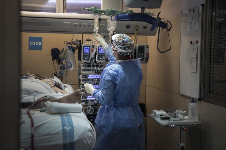 Unidad de Cuidados Intensivos del Hospital Vall d'Hebron de Barcelona a mediados de enero.