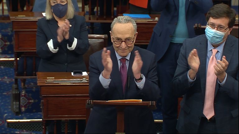 El líder de la mayoría en el Senado, el senador demócrata Chuck Schumer en el Capitolio, Washington.