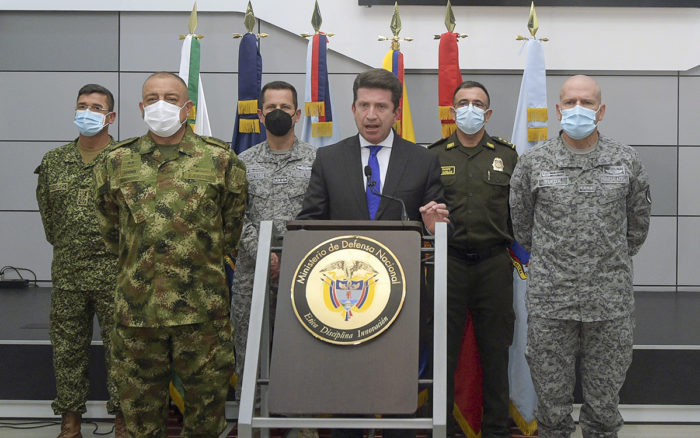 Mueren 10 disidentes de la exguerrilla de las FARC en un bombardeo en Colombia