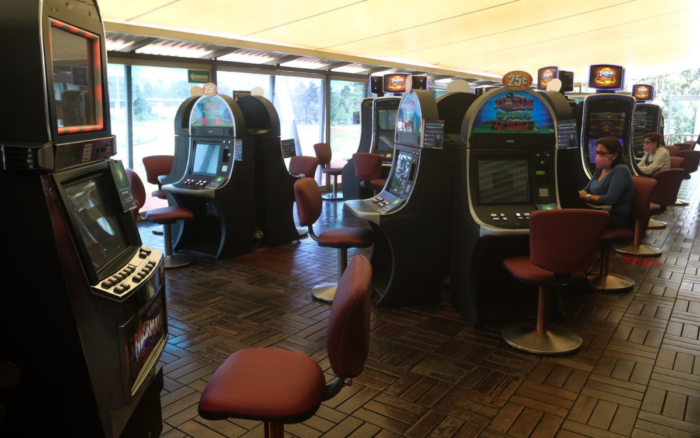 Seguirá semáforo naranja en CDMX; reabrirán casinos, boliches, teatros y parques de diversiones