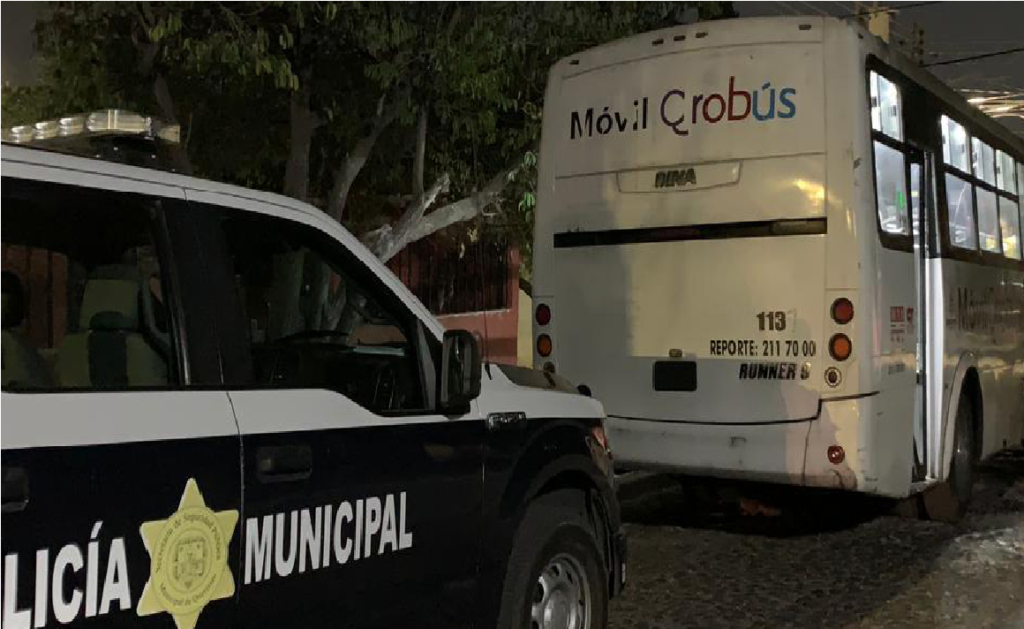 Siguen asaltos a choferes de Qrobus ahora robaron otro en Lomas de Casa Blanca, choferes exigen seguridad
