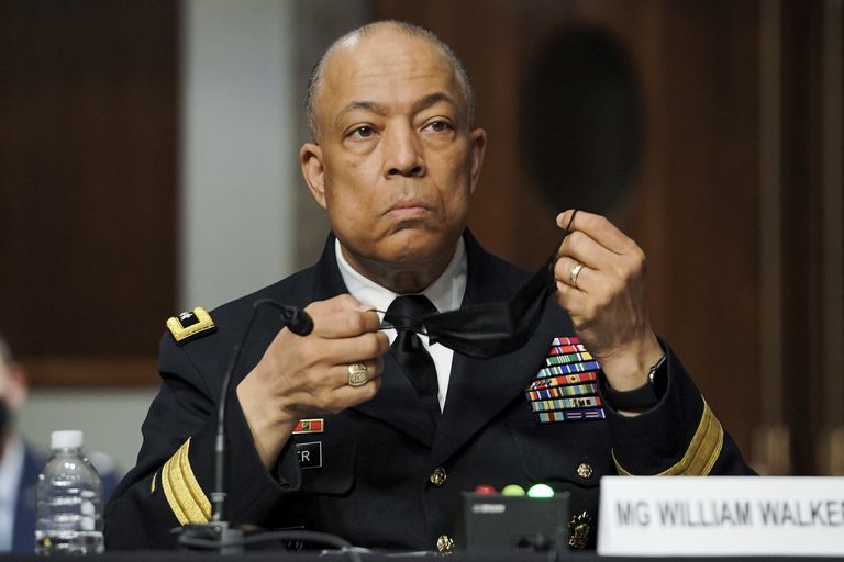 El general William Walker, en su comparecencia en el Congreso.