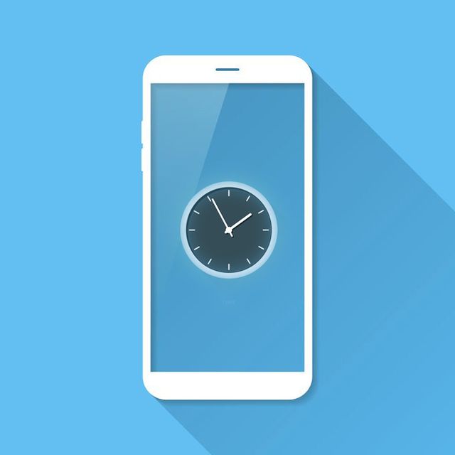 reloj en la pantalla de un teléfono inteligente